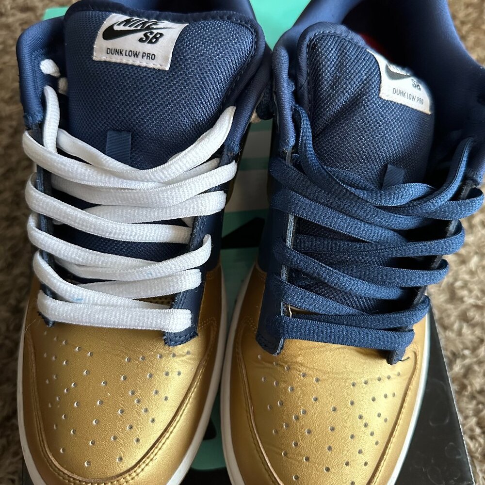 GENTLY USED Supreme x Nike Dunk SB Low QS 'Metallic Gold'